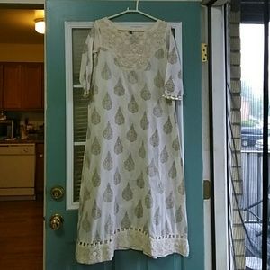 Traditional Pakistani Dress